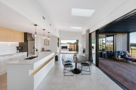 Photo of property in 19 Ridge Drive, Omokoroa, 3114