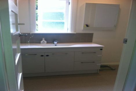 Photo of property in 11a Surrey Street, Wilton, Wellington, 6012