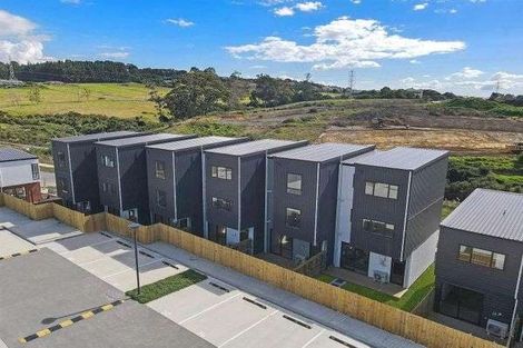 Photo of property in 38 Picturesque Drive, Flat Bush, Auckland, 2019