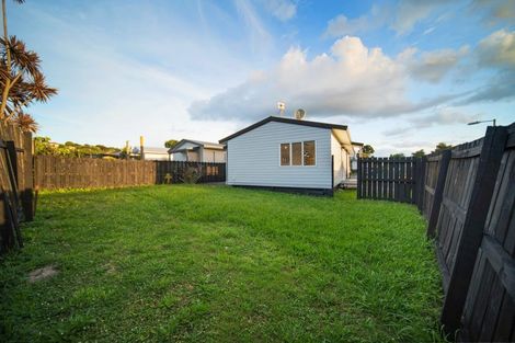 Photo of property in 38a Heathdale Crescent, Papakura, 2110
