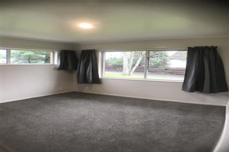 Photo of property in 1/48 View Road, Henderson, Auckland, 0612