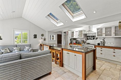 Photo of property in 21 Anglesea Street, Arrowtown, 9302