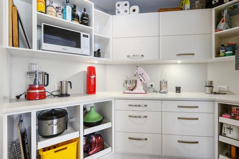 Photo of property in 36 Lacebark Drive, Kinloch, Taupo, 3377