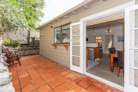 Photo of property in 34 Shakespeare Road, Bluff Hill, Napier, 4110