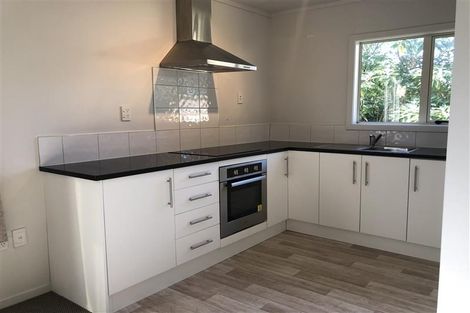 Photo of property in 2 Fields Road, Manurewa, Auckland, 2102