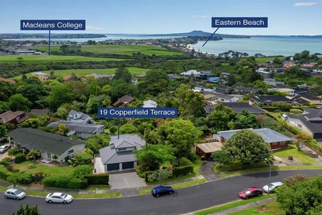 Photo of property in 19 Copperfield Terrace, Mellons Bay, Auckland, 2014