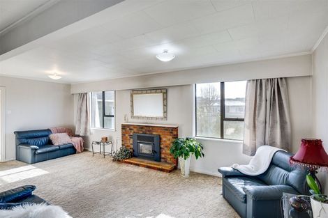 Photo of property in 22 Chester Street, Taradale, Napier, 4112