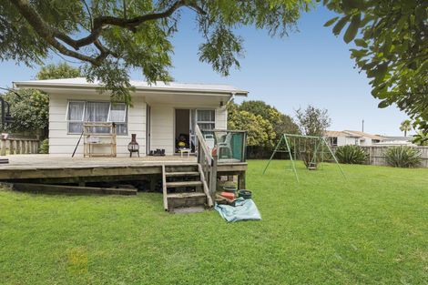 Photo of property in 1 Westland Road, Tuakau, 2121