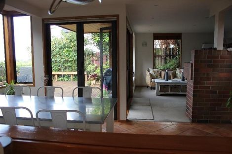 Photo of property in 3 Mizpah Road, Waiake, Auckland, 0630