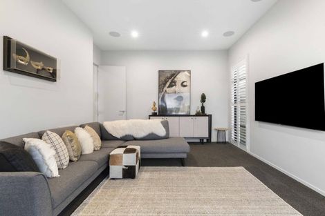 Photo of property in 67 Milano Boulevard, Karaka, Papakura, 2113