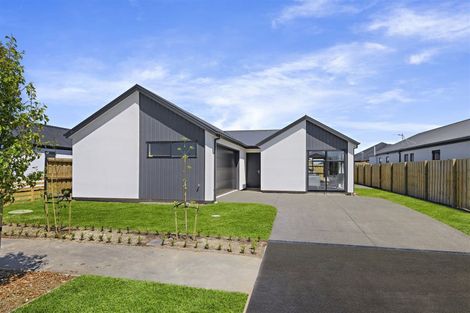 Photo of property in 17 Larissa Road, Halswell, Christchurch, 8025