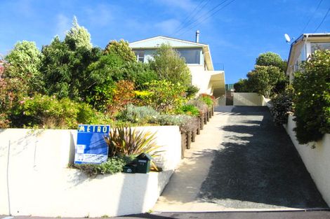 Photo of property in 71 Centennial Avenue, Helensburgh, Dunedin, 9010