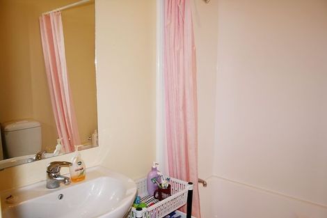 Photo of property in 5/25 Mana Street, Vogeltown, Wellington, 6021