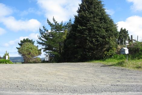Photo of property in 199 Forest Hill Road, Waiatarua, Auckland, 0612
