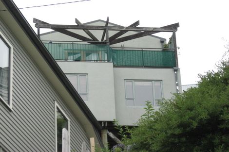 Photo of property in 30 Reserve Terrace, Lyttelton, 8082