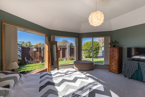 Photo of property in 125 Winters Road, Mairehau, Christchurch, 8052