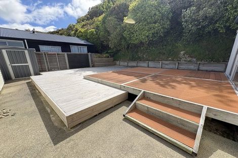 Photo of property in 6 Otonga Heights, Maungaraki, Lower Hutt, 5010
