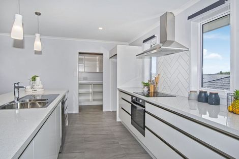 Photo of property in 33 Wairau Drive, Tikipunga, Whangarei, 0112