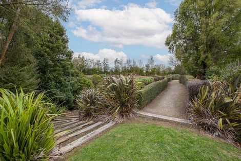 Photo of property in 55 Regent's Park Drive, Casebrook, Christchurch, 8051