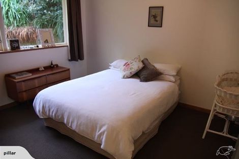 Photo of property in 27 Tio Tio Road, Miramar, Wellington, 6022