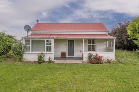 Photo of property in 8 Davison Road, Rotherham, 7379