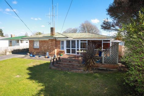 Photo of property in 10 Dermont Street, Bader, Hamilton, 3206