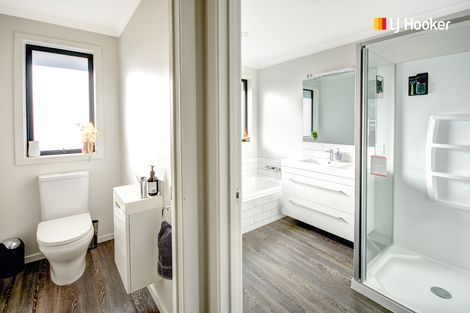 Photo of property in 6 Silverview Place, Mosgiel, 9024