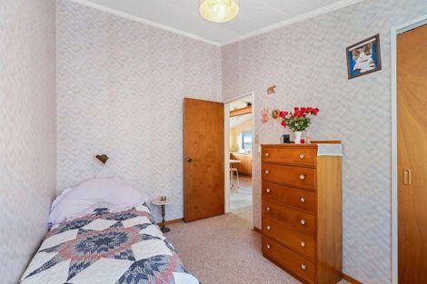 Photo of property in 21 Hartley Street, Foxton Beach, Foxton, 4815