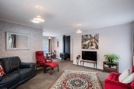 Photo of property in 21a Chester Street, Levin, 5510