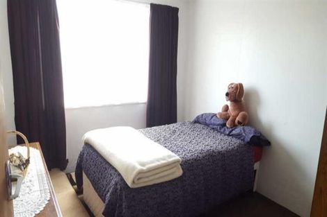 Photo of property in 2 Tay Street, Spotswood, New Plymouth, 4310