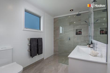 Photo of property in 8 Kinloch Place, Mosgiel, 9024