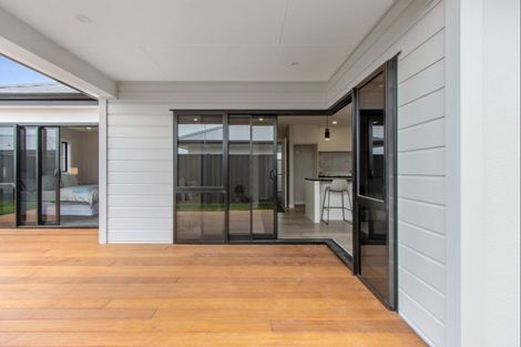 Photo of property in 8 Monowai Street, Poraiti, Napier, 4112