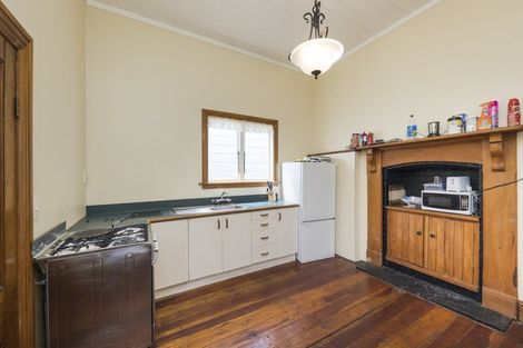 Photo of property in 26 Lombard Street, Palmerston North, 4410