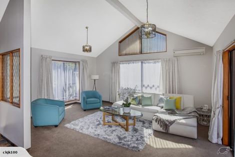 Photo of property in 27 Ben Nevis Drive, Broomfield, Christchurch, 8042