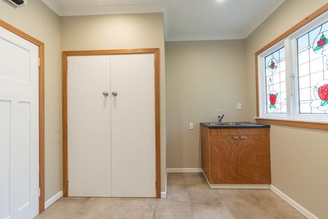 Photo of property in 24 Aroha Street, Takaro, Palmerston North, 4410