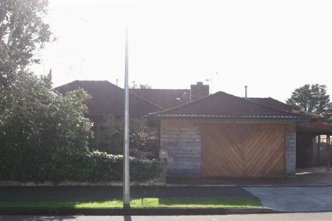 Photo of property in 10 Montgomery Terrace, Hokowhitu, Palmerston North, 4410