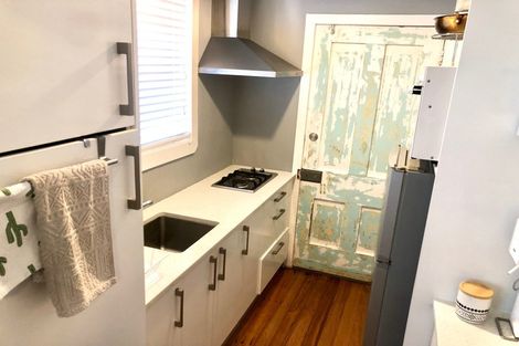 Photo of property in 4a Railway Street, Newmarket, Auckland, 1023