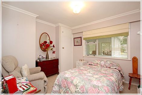 Photo of property in 32 Marlborough Street, Levin, 5510