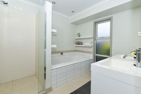 Photo of property in 4 Michael Terrence Place, Flagstaff, Hamilton, 3210