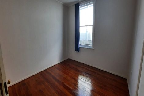 Photo of property in 377 Adelaide Road, Newtown, Wellington, 6021