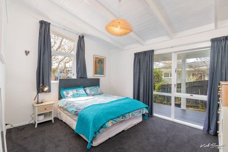 Photo of property in 38 Larchmont Grove, Totara Park, Upper Hutt, 5018