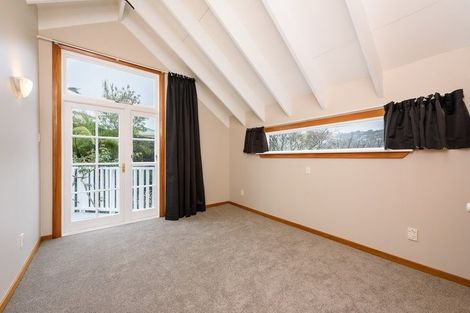 Photo of property in 15 Aranoni Street, Island Bay, Wellington, 6023