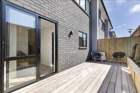 Photo of property in 2 Equine Way, Brookfield, 3110