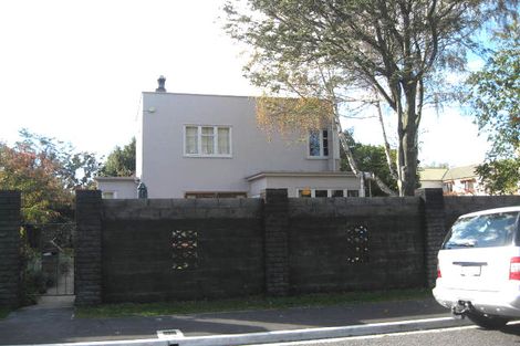 Photo of property in 2/28 Thornycroft Street, Fendalton, Christchurch, 8052
