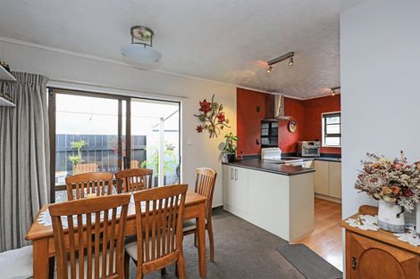 Photo of property in 1/64 Guppy Road, Greenmeadows, Napier, 4112