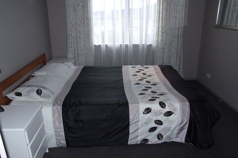 Photo of property in 7 Gillies Avenue, Taupo, 3330