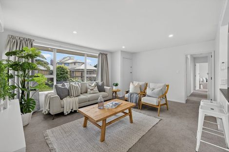 Photo of property in 3 Drake Street, New Brighton, Christchurch, 8061