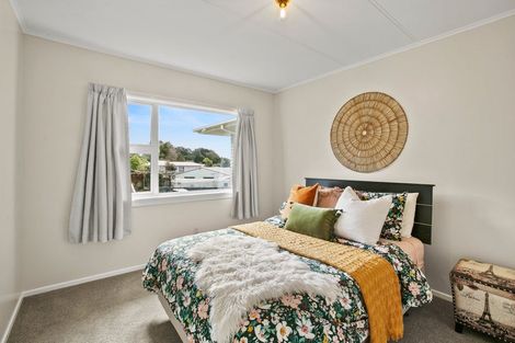 Photo of property in 36b Beaumont Crescent, Frankleigh Park, New Plymouth, 4310