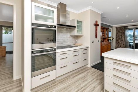 Photo of property in 44 Mariners Haven, One Tree Point, 0118