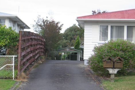 Photo of property in 2/17 Duncan Avenue, Te Atatu South, Auckland, 0610